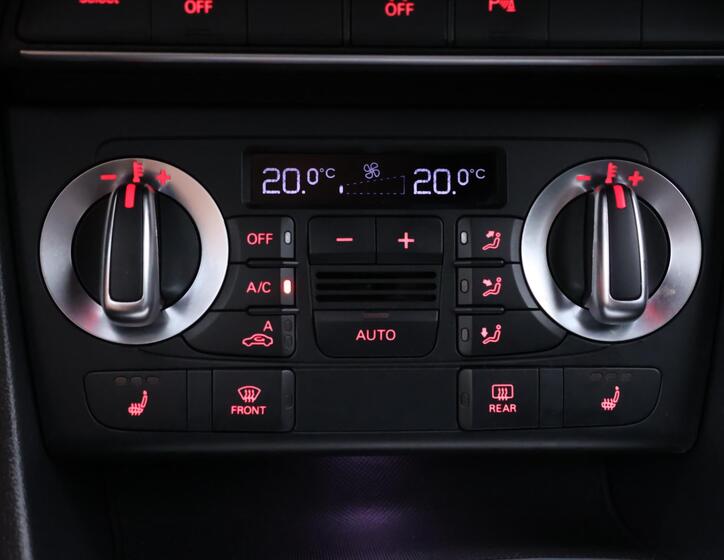 Audi Q3 30