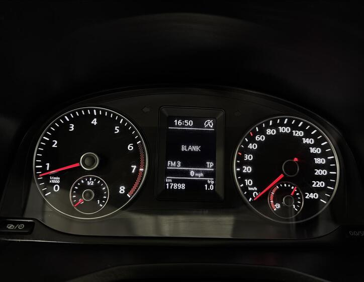 Volkswagen Caddy 18