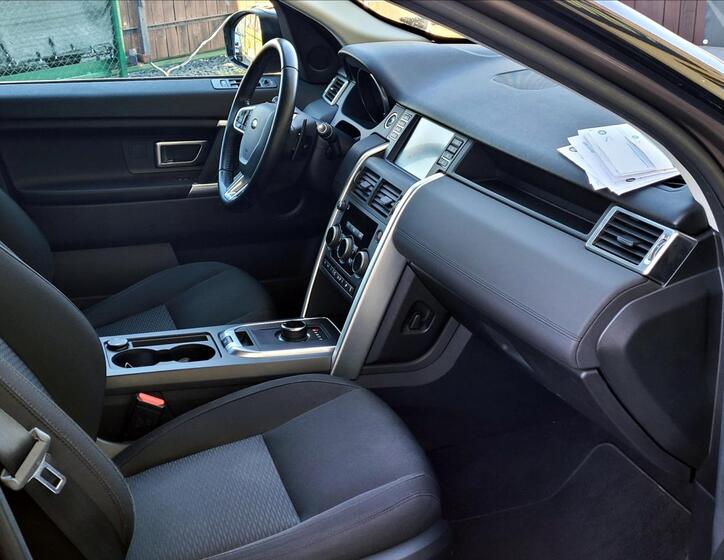 Land Rover Discovery Sport 22