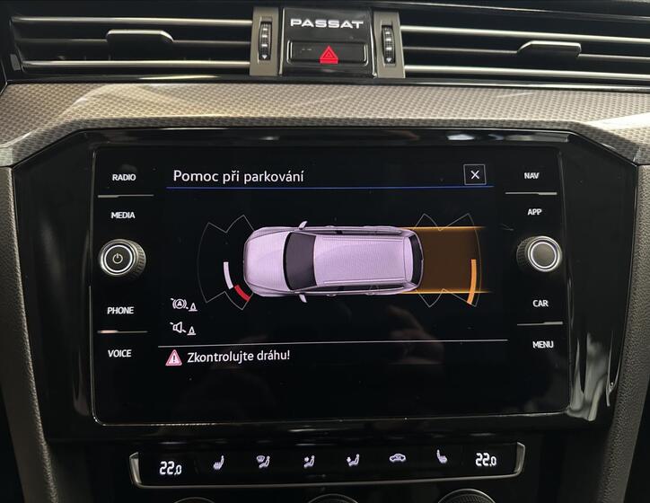 Volkswagen Passat 12