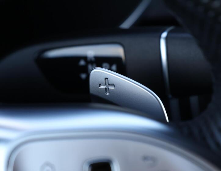 Mercedes-Benz GLC 29