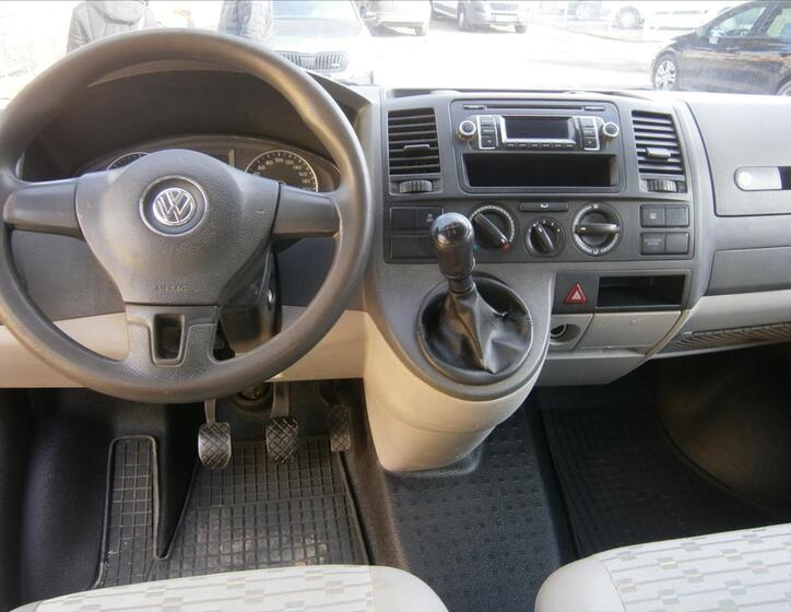 Volkswagen Transporter 8