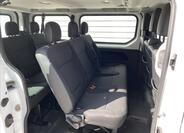 Opel Vivaro 6