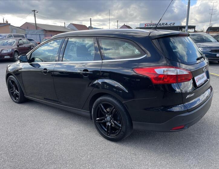 Ford Focus 7
