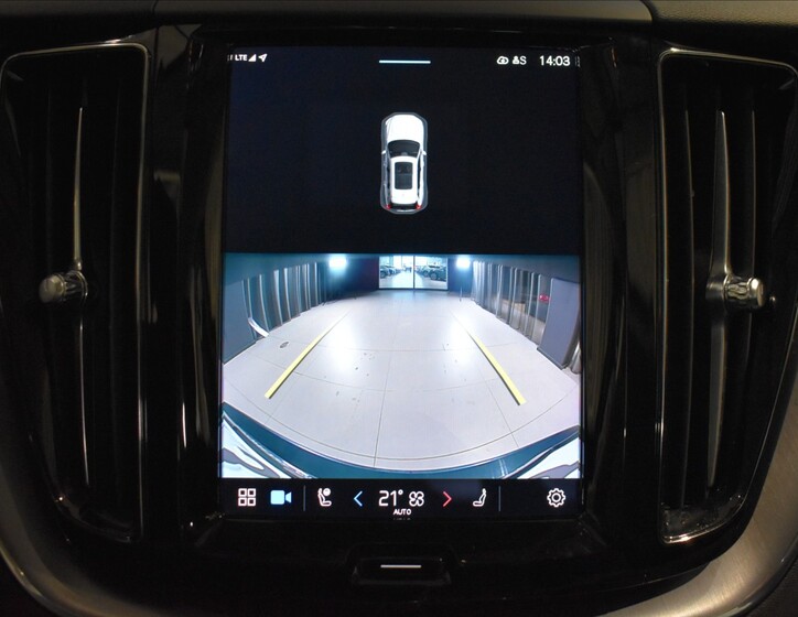 Volvo XC60 18