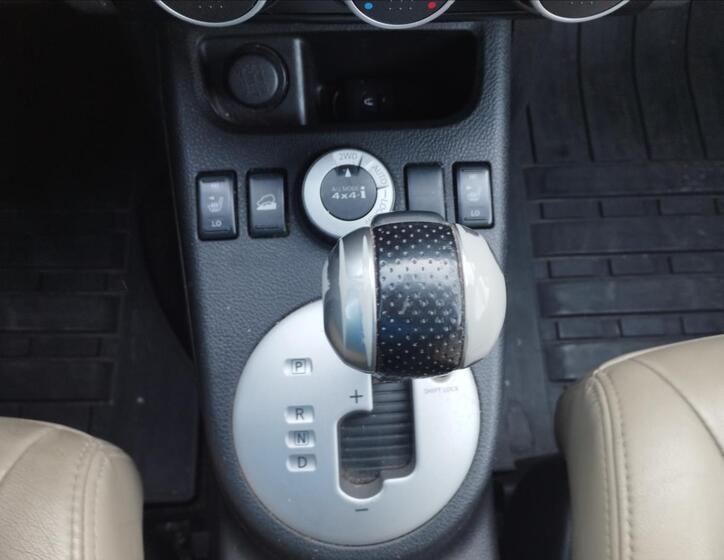 Nissan X-Trail 10