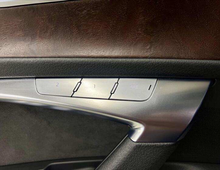 Audi A6 24