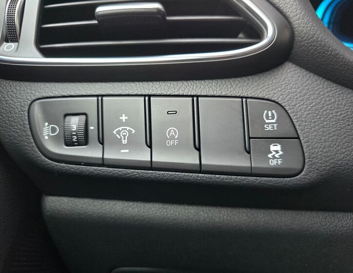 Hyundai i30 13