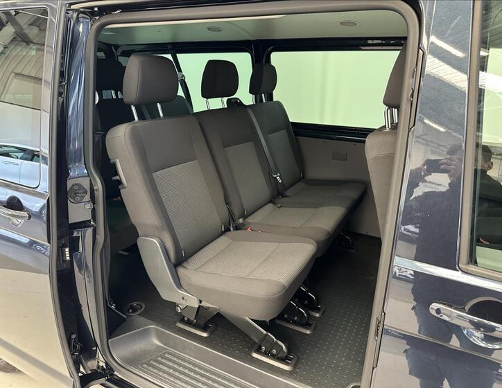 Volkswagen Transporter 21