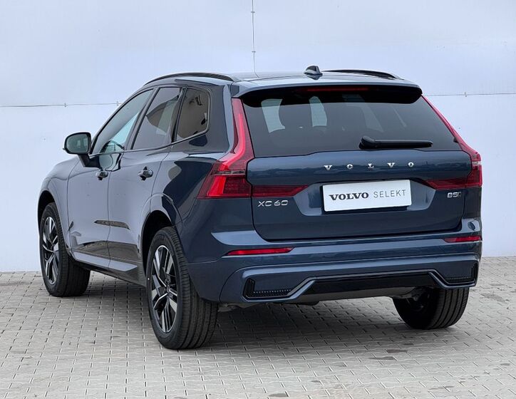 Volvo XC60 5