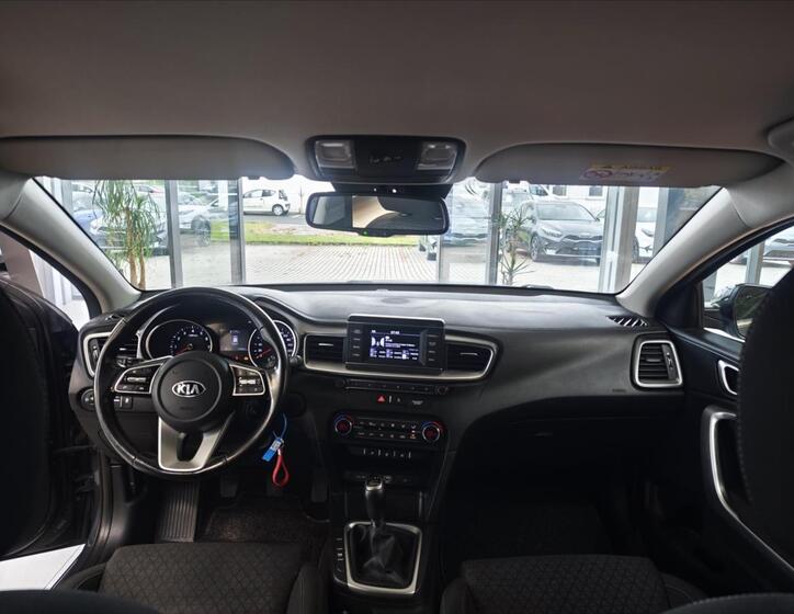 KIA Ceed 9