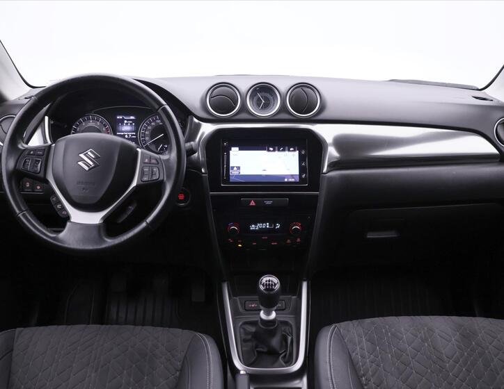 Suzuki Vitara 27
