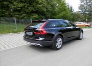 Volvo V90 9