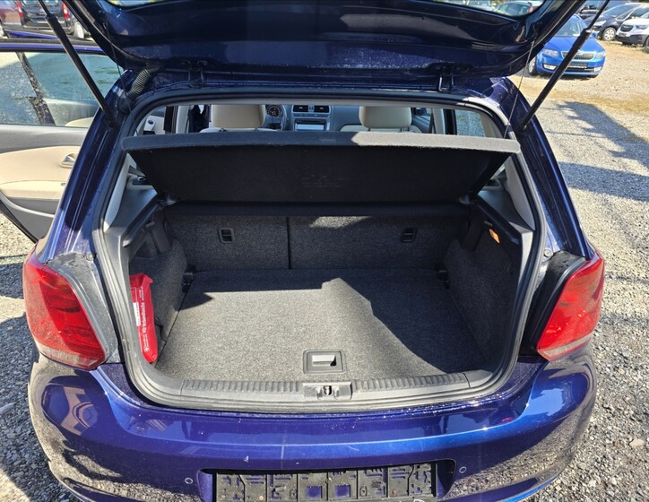Volkswagen Polo 13