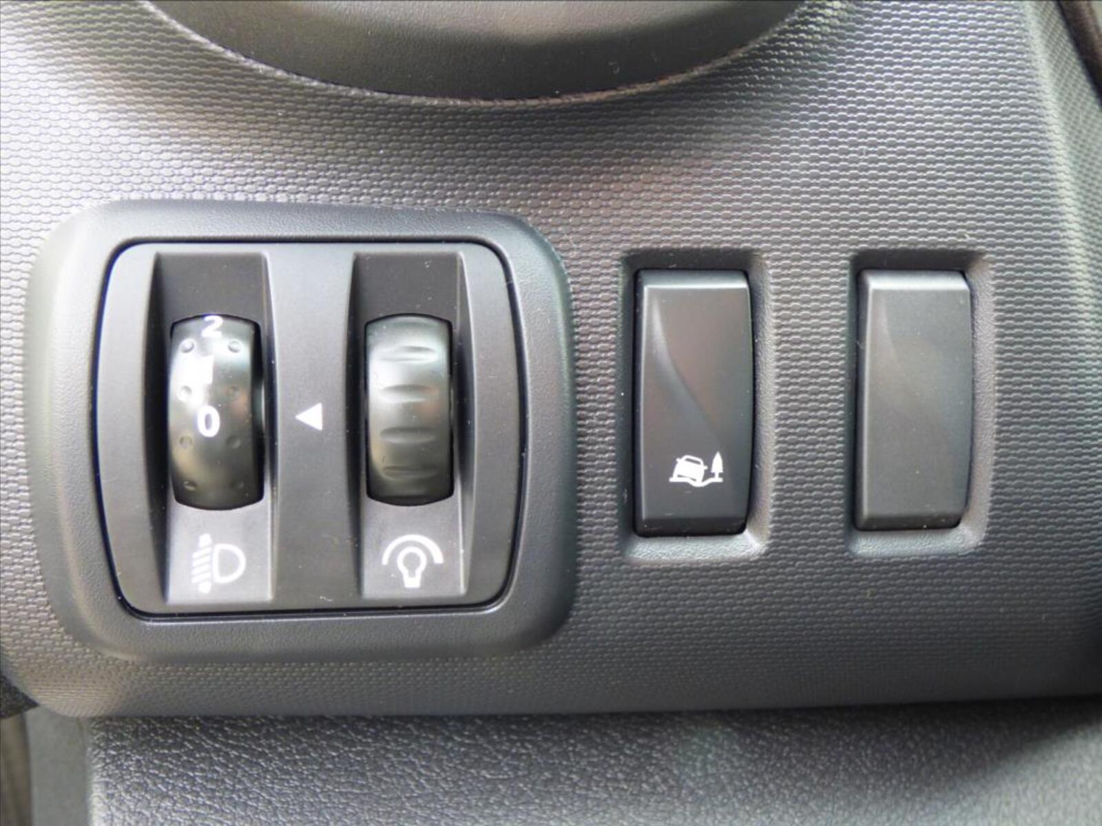 Renault Trafic 13