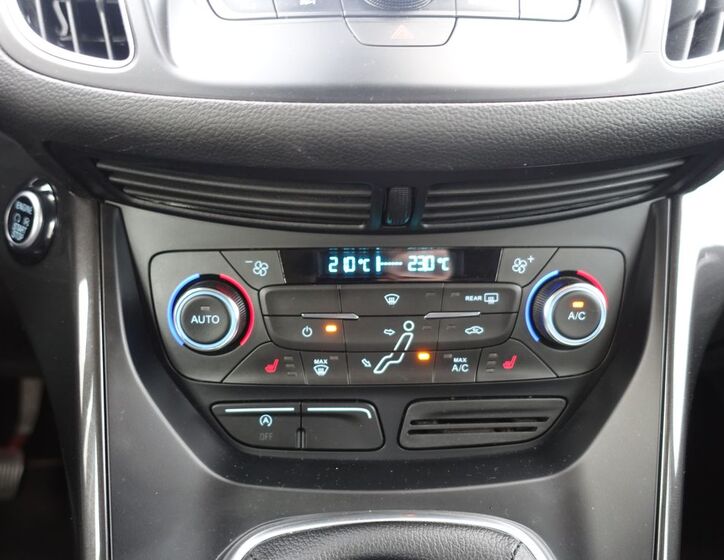Ford C-MAX 17