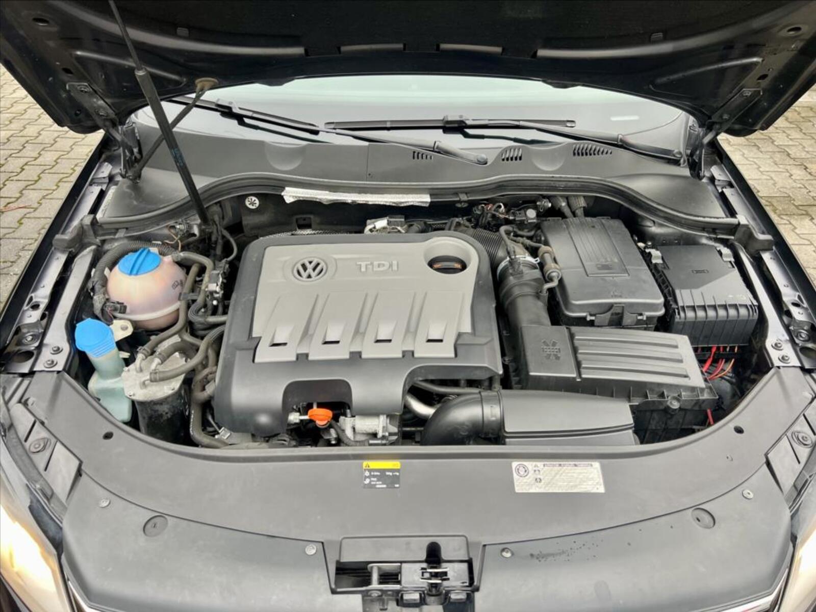 Volkswagen Passat 37