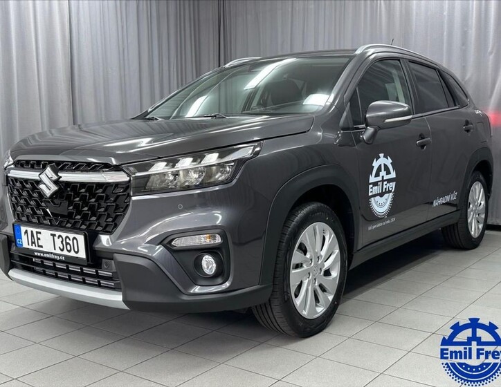 Suzuki S-Cross 1