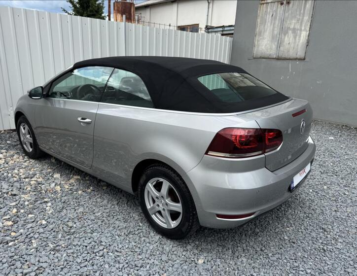 Volkswagen Golf 17