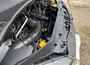 Nissan NV400 29