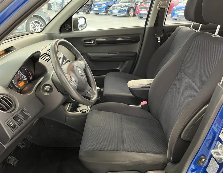 Suzuki Swift 15