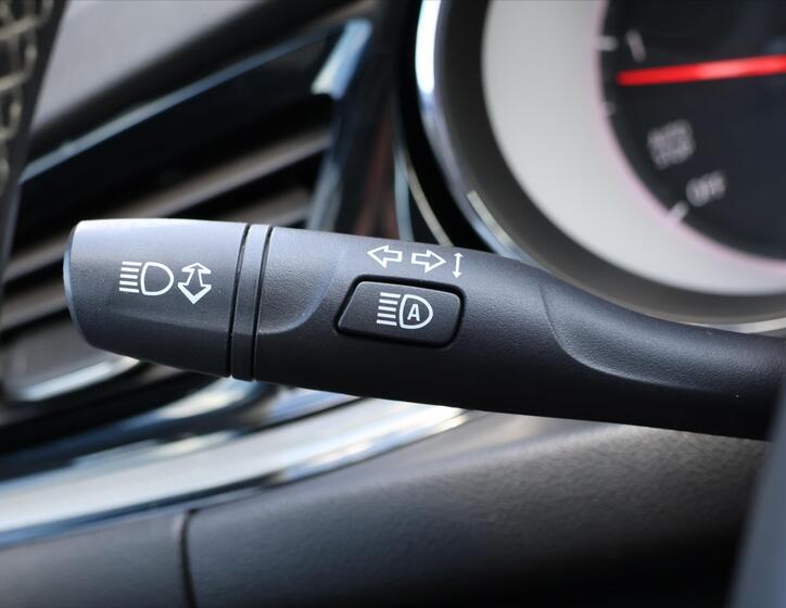 Opel Insignia 21