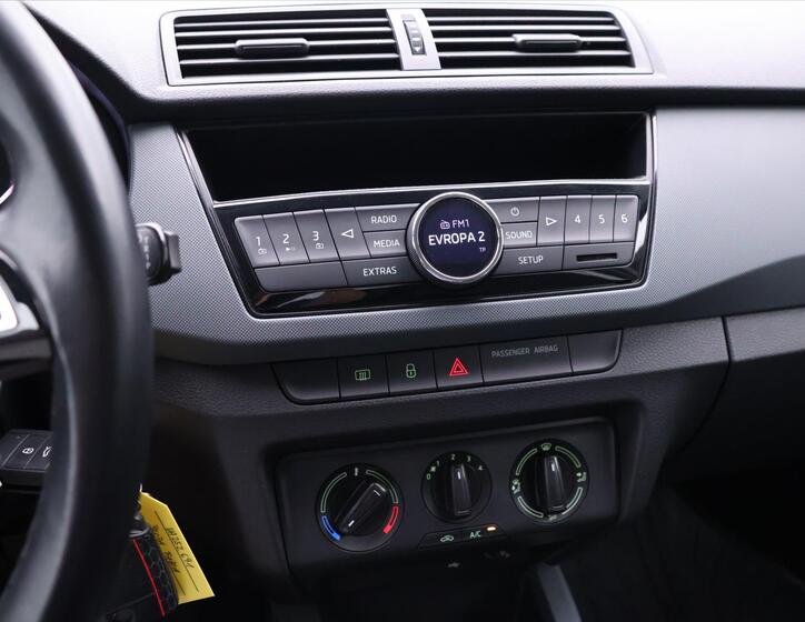 Škoda Fabia 24
