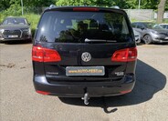 Volkswagen Touran 7
