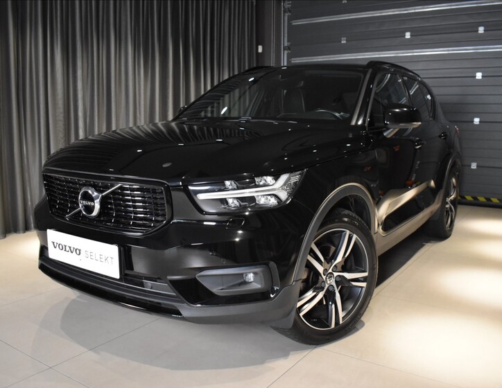 Volvo XC40 1