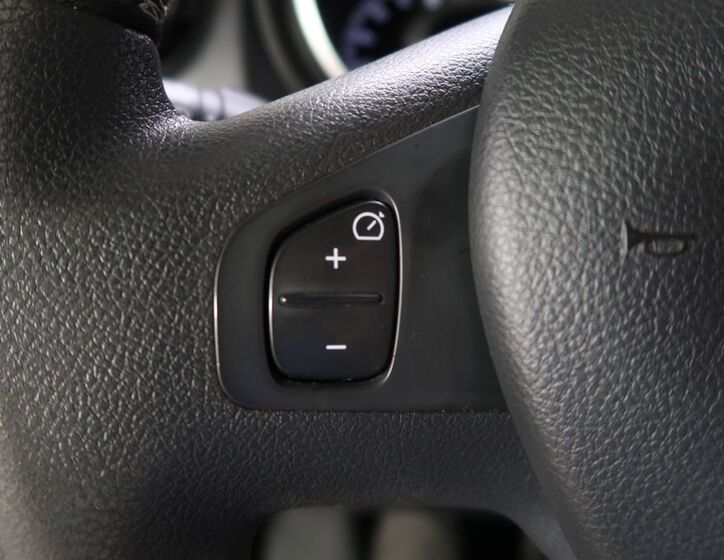 Opel Vivaro 22