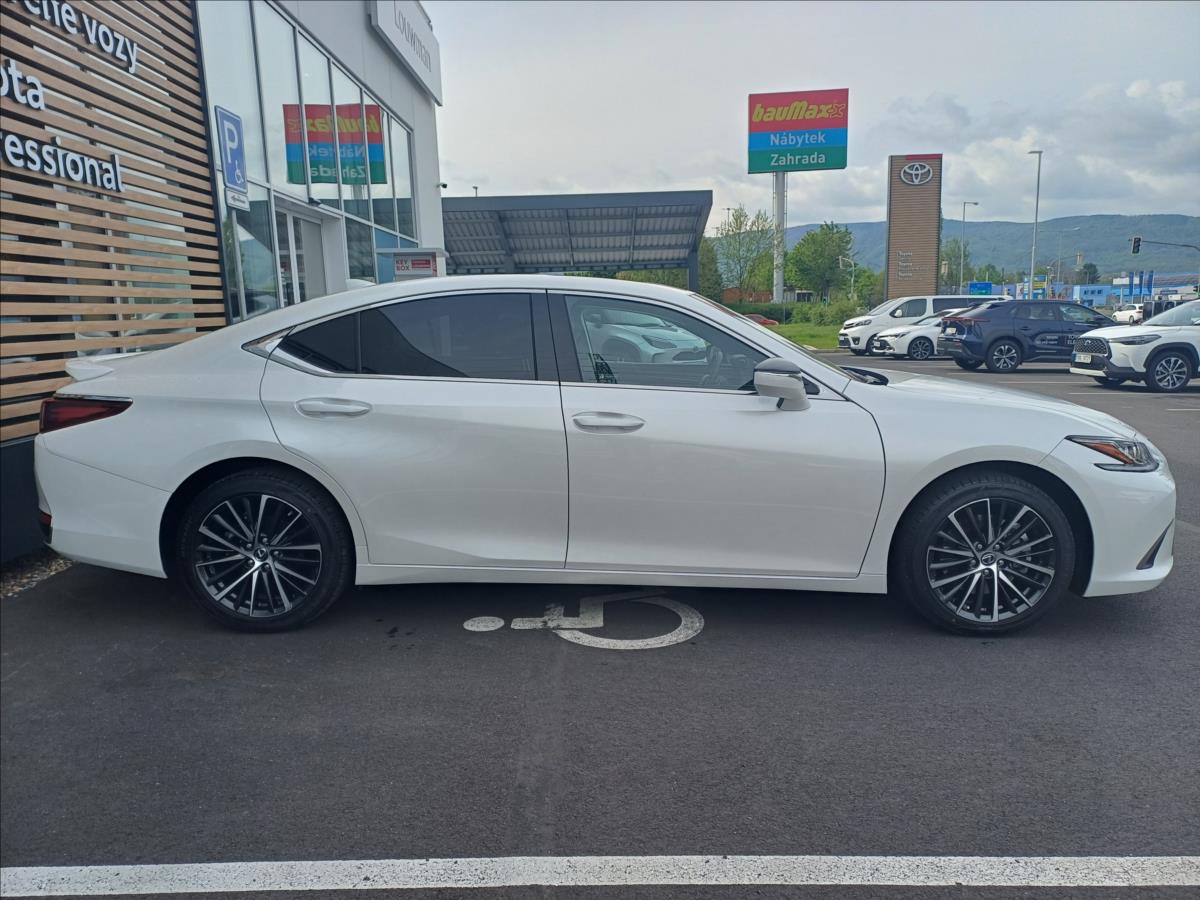 Lexus ES 300h