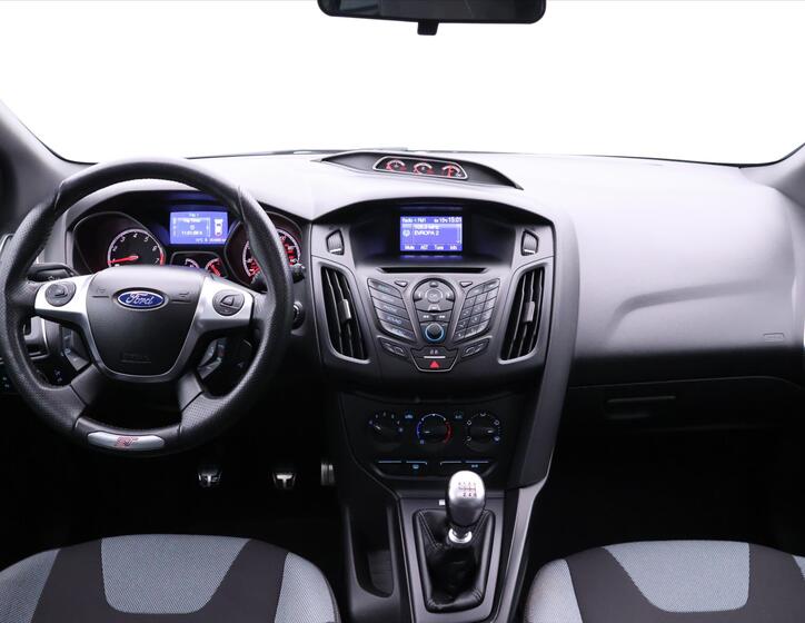 Ford Focus 26