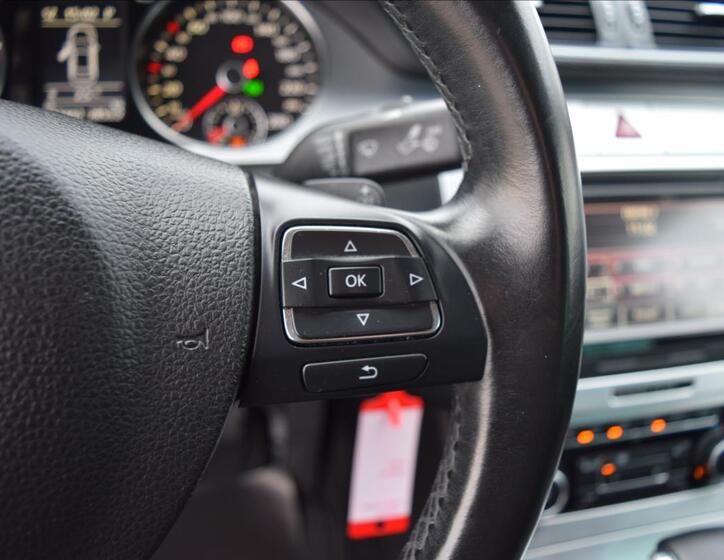 Volkswagen Passat 34