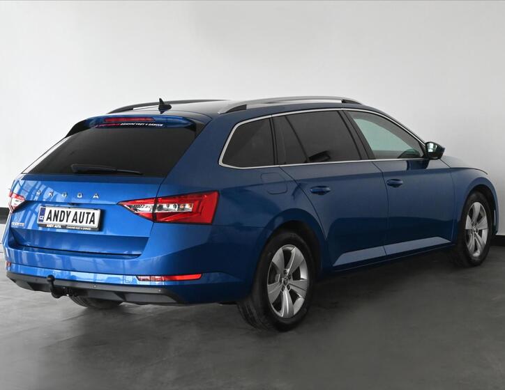 Škoda Superb 3