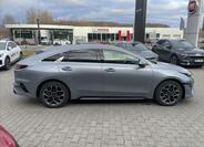 KIA ProCeed 8