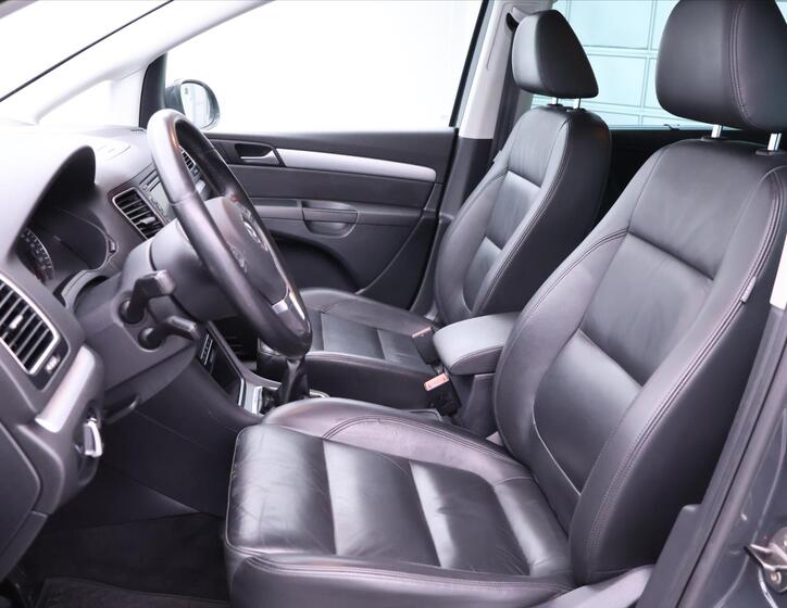Volkswagen Sharan 12
