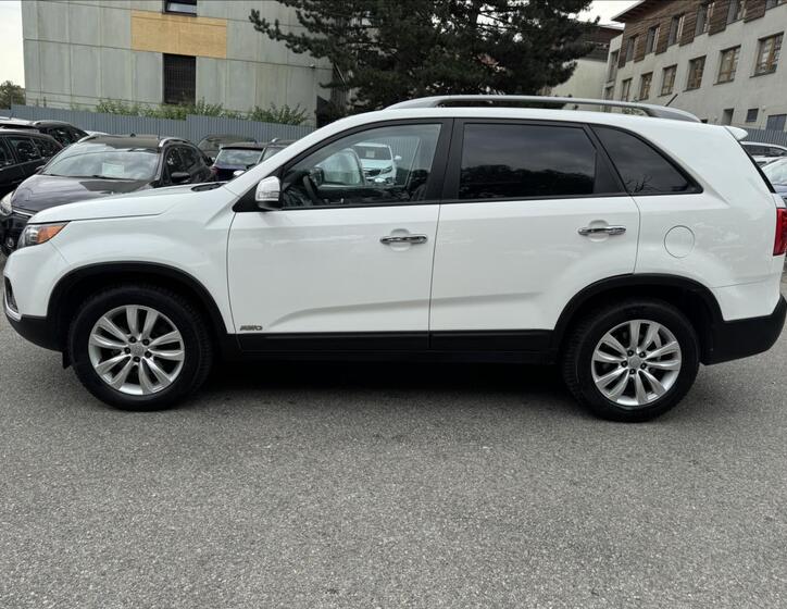 KIA Sorento 5