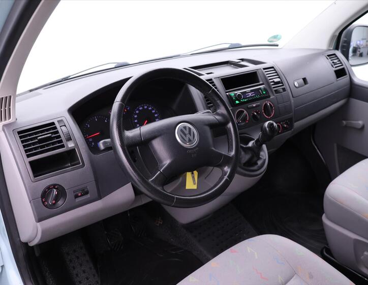 Volkswagen Transporter 16