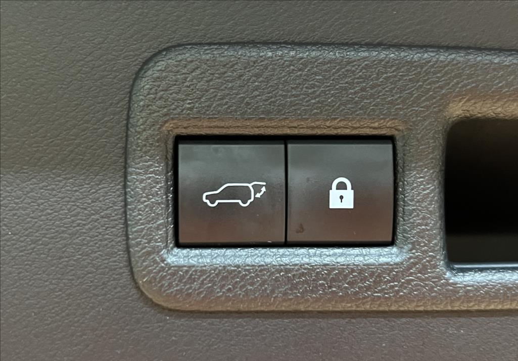 Lexus NX 300h
