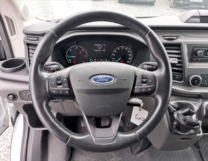 Ford Transit 10