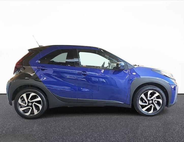 Toyota Aygo 8