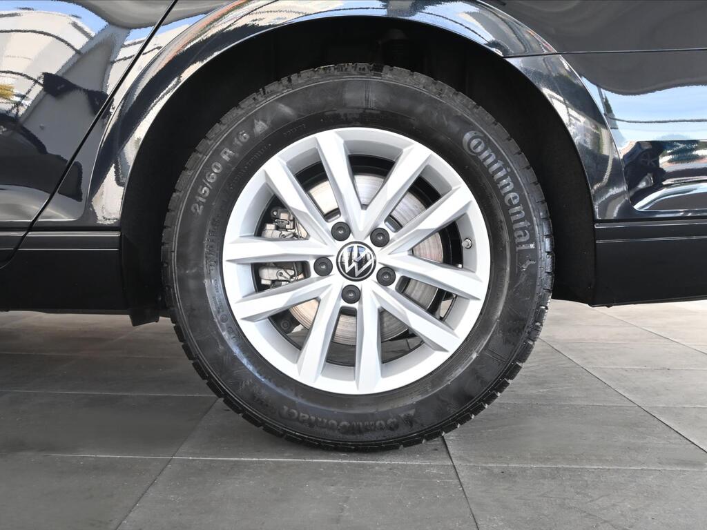 Volkswagen Passat 30