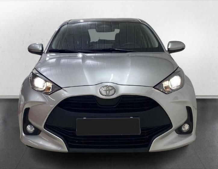 Toyota Yaris 2