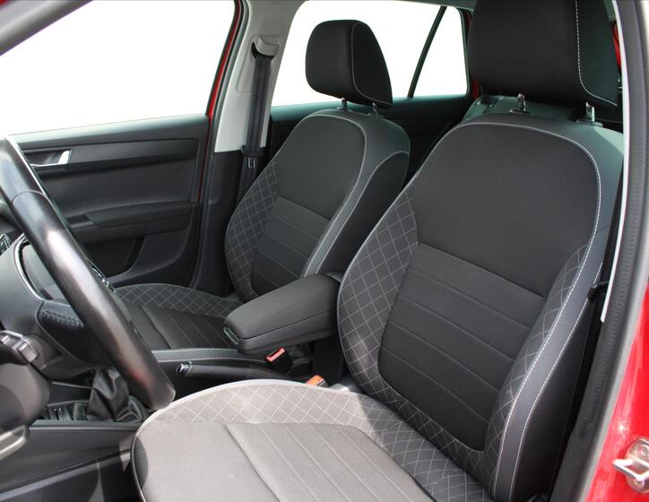 Škoda Fabia 10