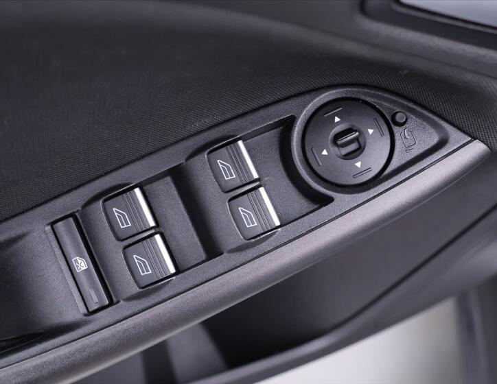 Ford Focus 16