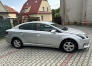 Toyota Avensis 2