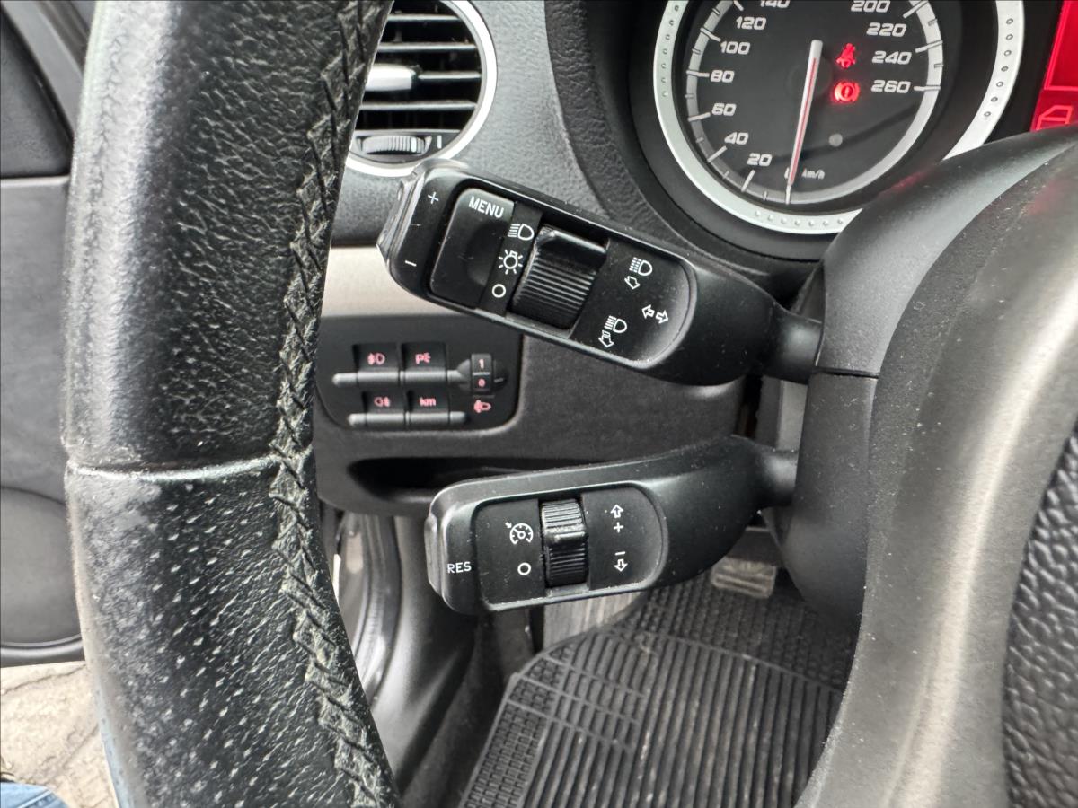 Alfa Romeo 159