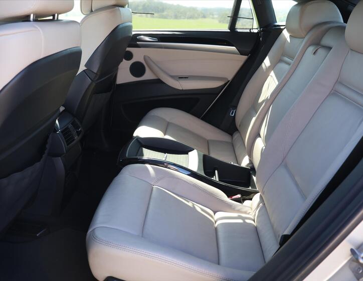 BMW X6 16