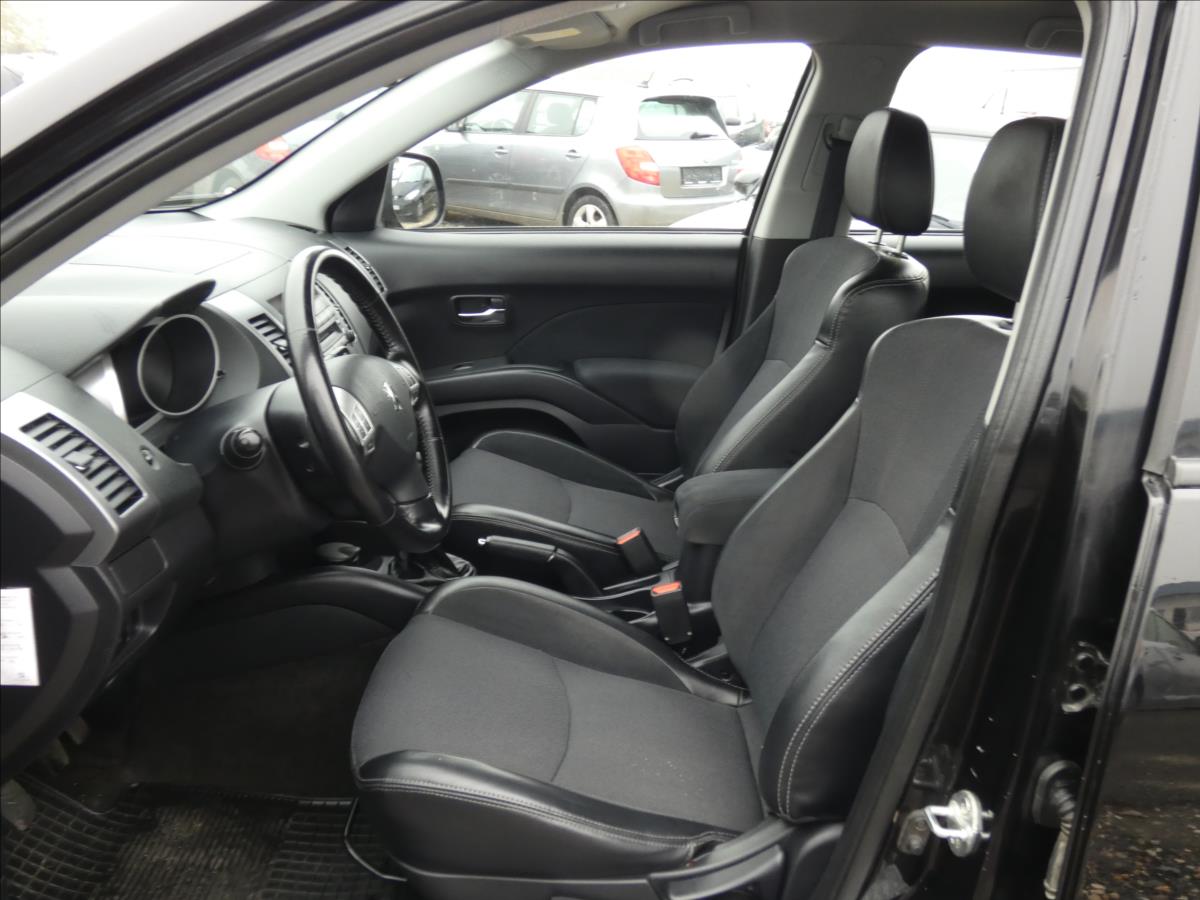 Peugeot 4007