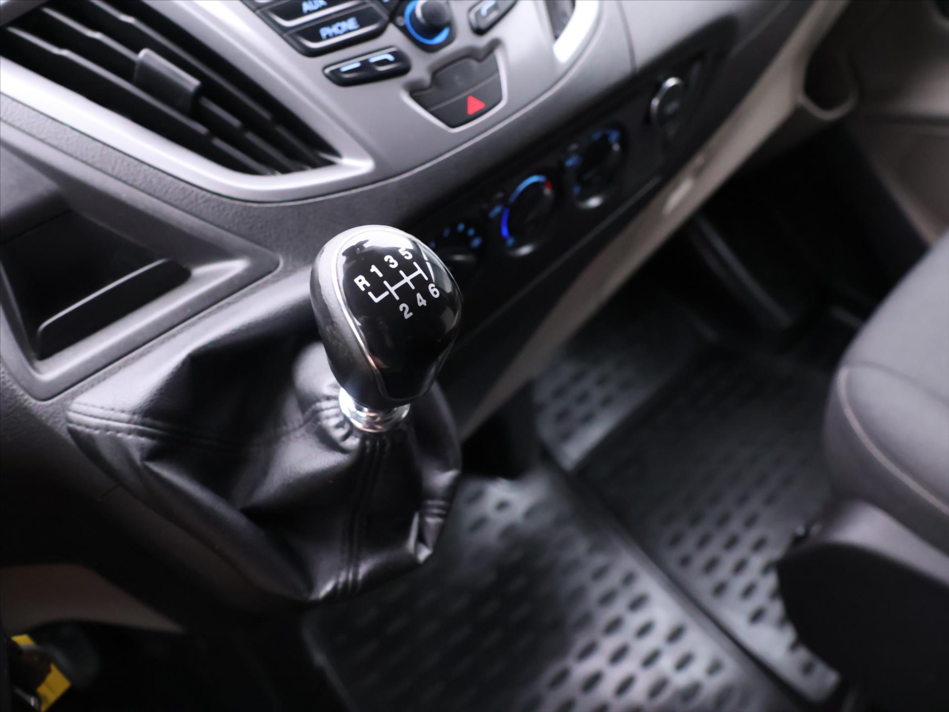 Ford Tourneo Custom